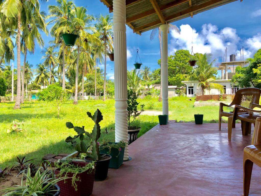 Sai Seashell Rest Inn Nilaveli Trincomalee Luaran gambar